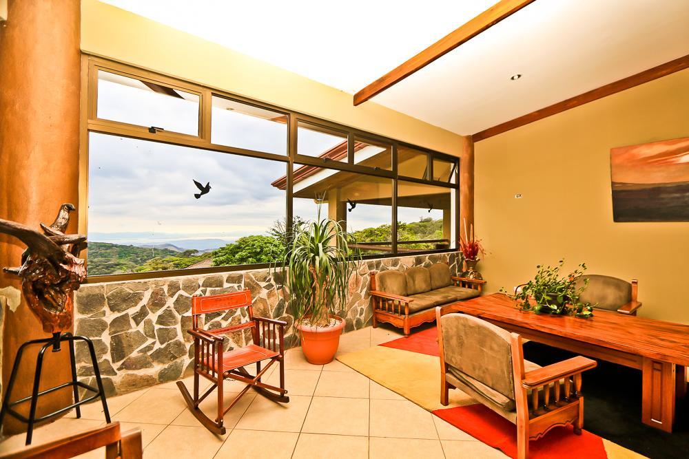 Hotel Montana Monteverde Exterior photo